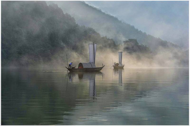 Sail In The Fog, To  Ngocan , Usa